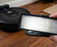 how to clean dog hair from a Roomba filter correctly